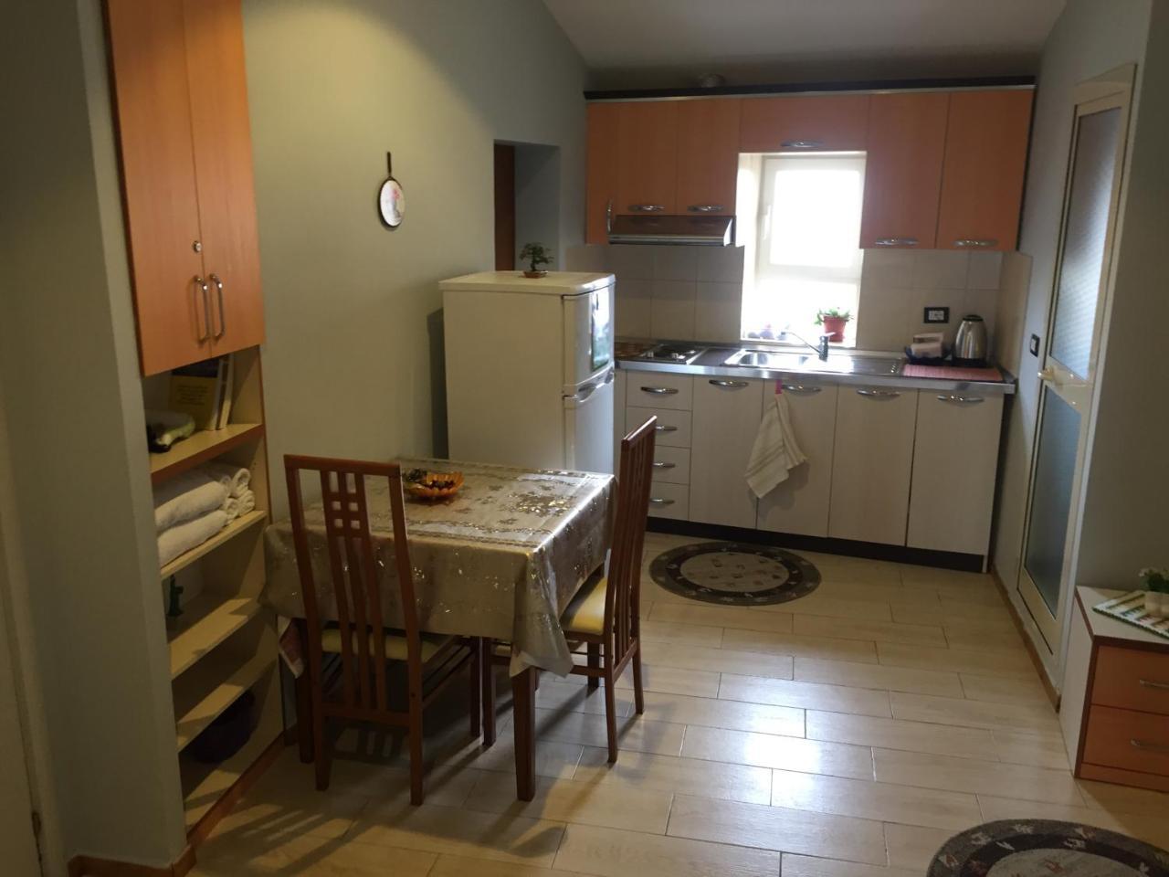 Lille France Apartments Шкодер Экстерьер фото