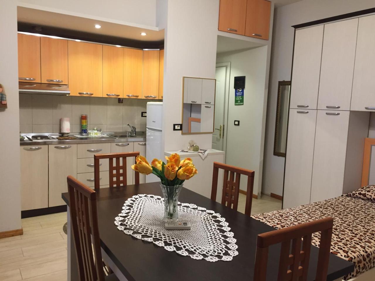 Lille France Apartments Шкодер Экстерьер фото