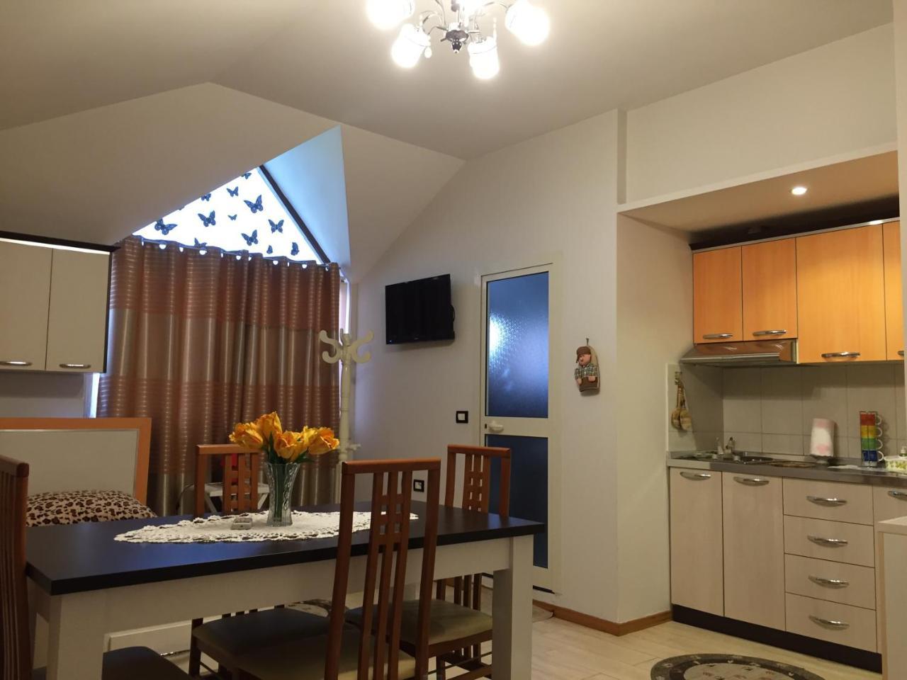 Lille France Apartments Шкодер Экстерьер фото